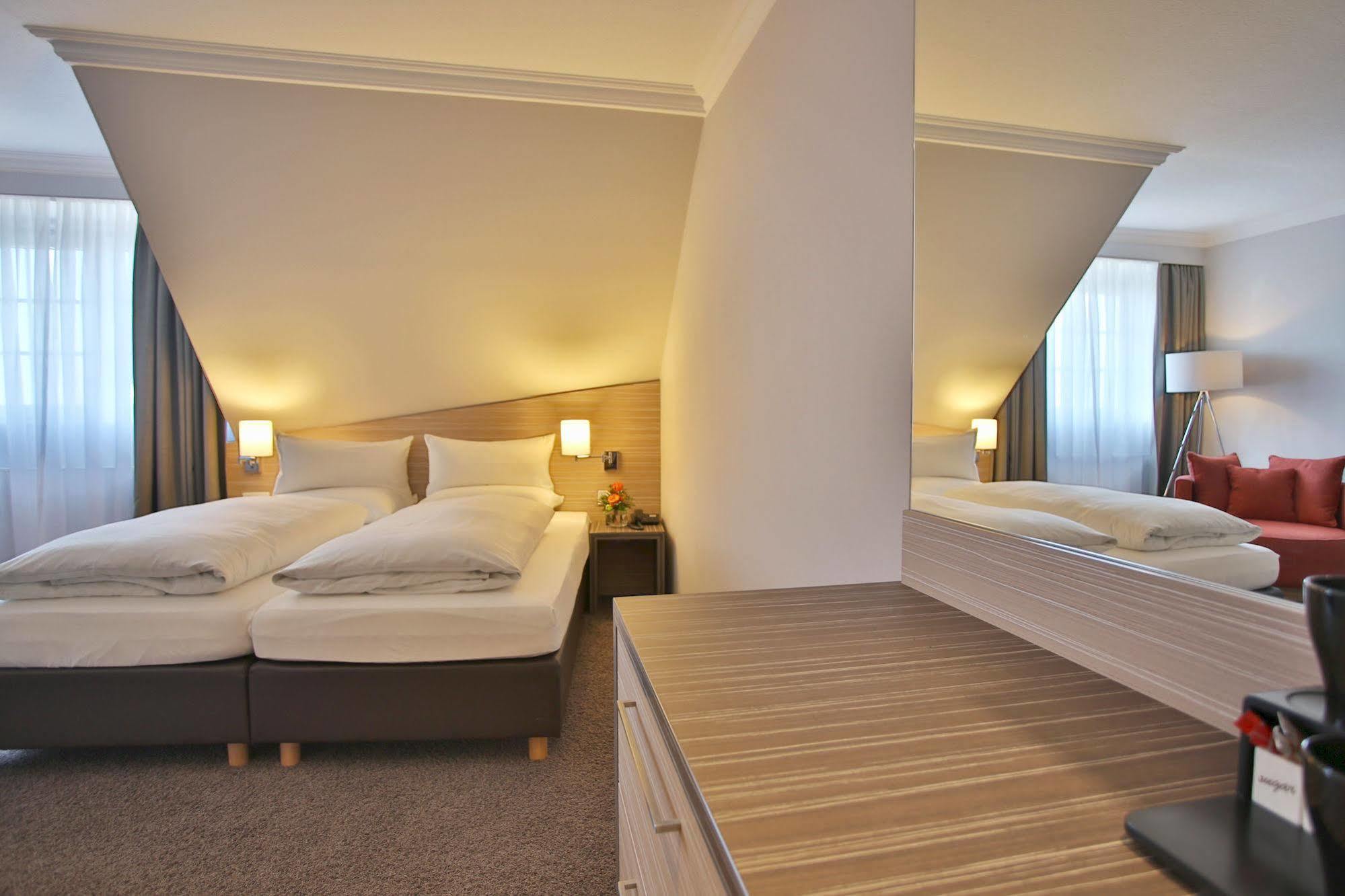 Boutiquehotel Myn Utspann Husum  Exterior photo
